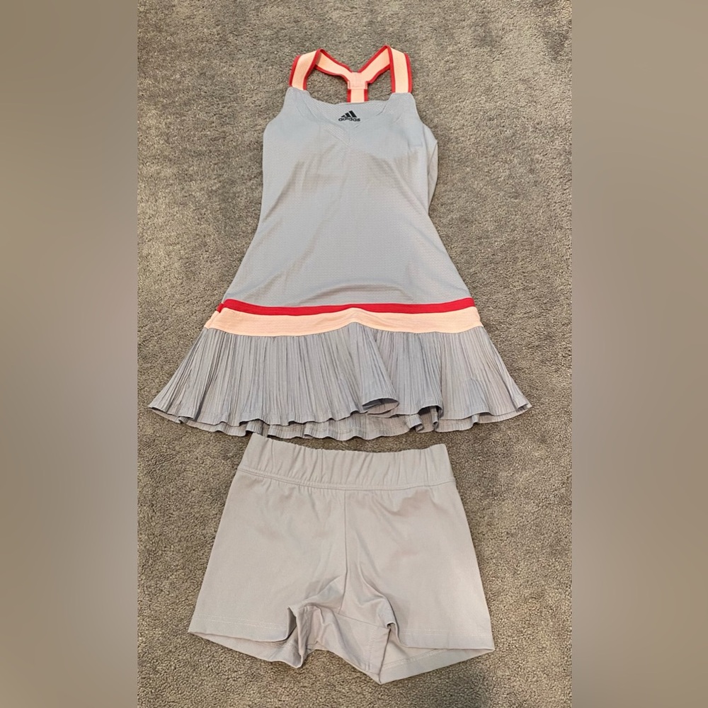 Adidas Tennis Set Gray and Red Women's Small.